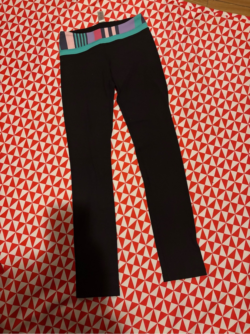Size 10 ivivva yoga pants